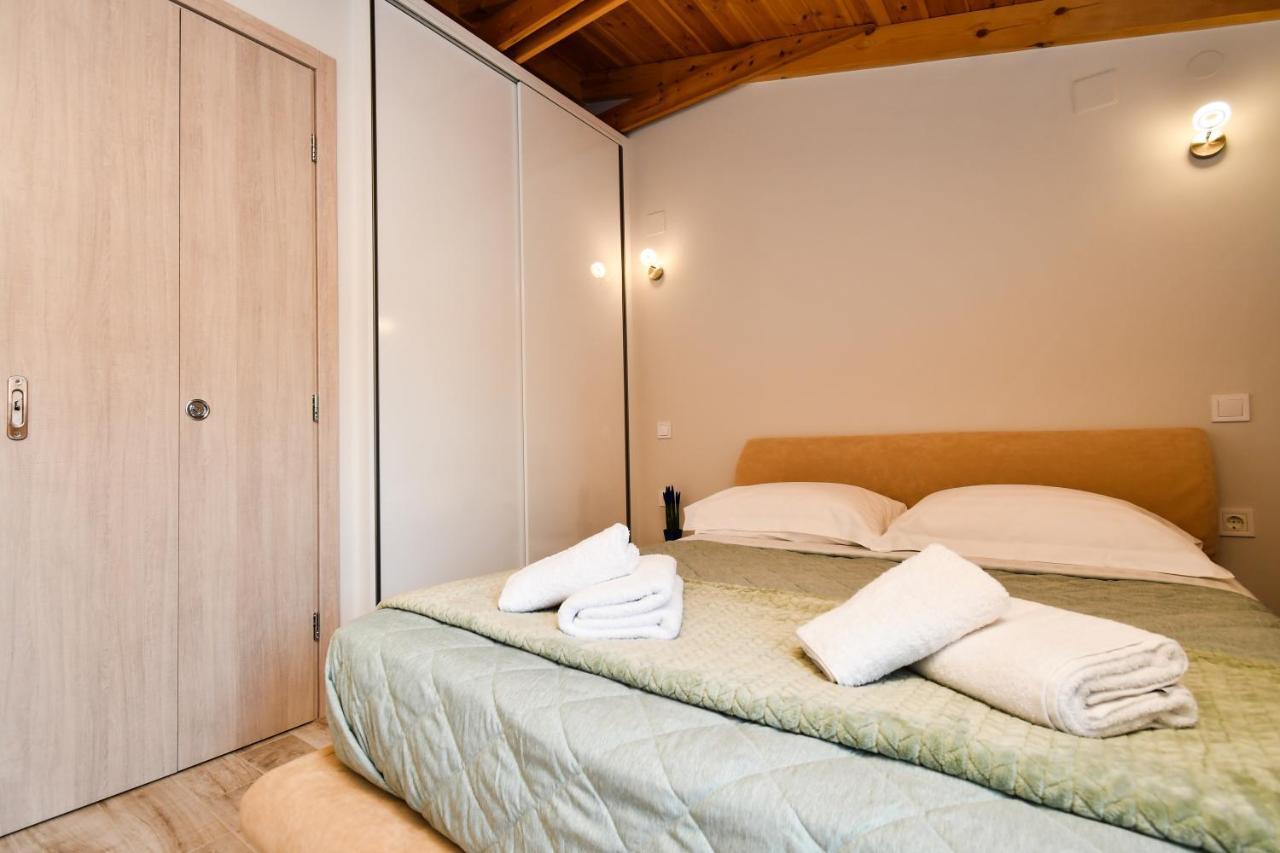 יואנינה Comfy And Stylish Apt2 מראה חיצוני תמונה